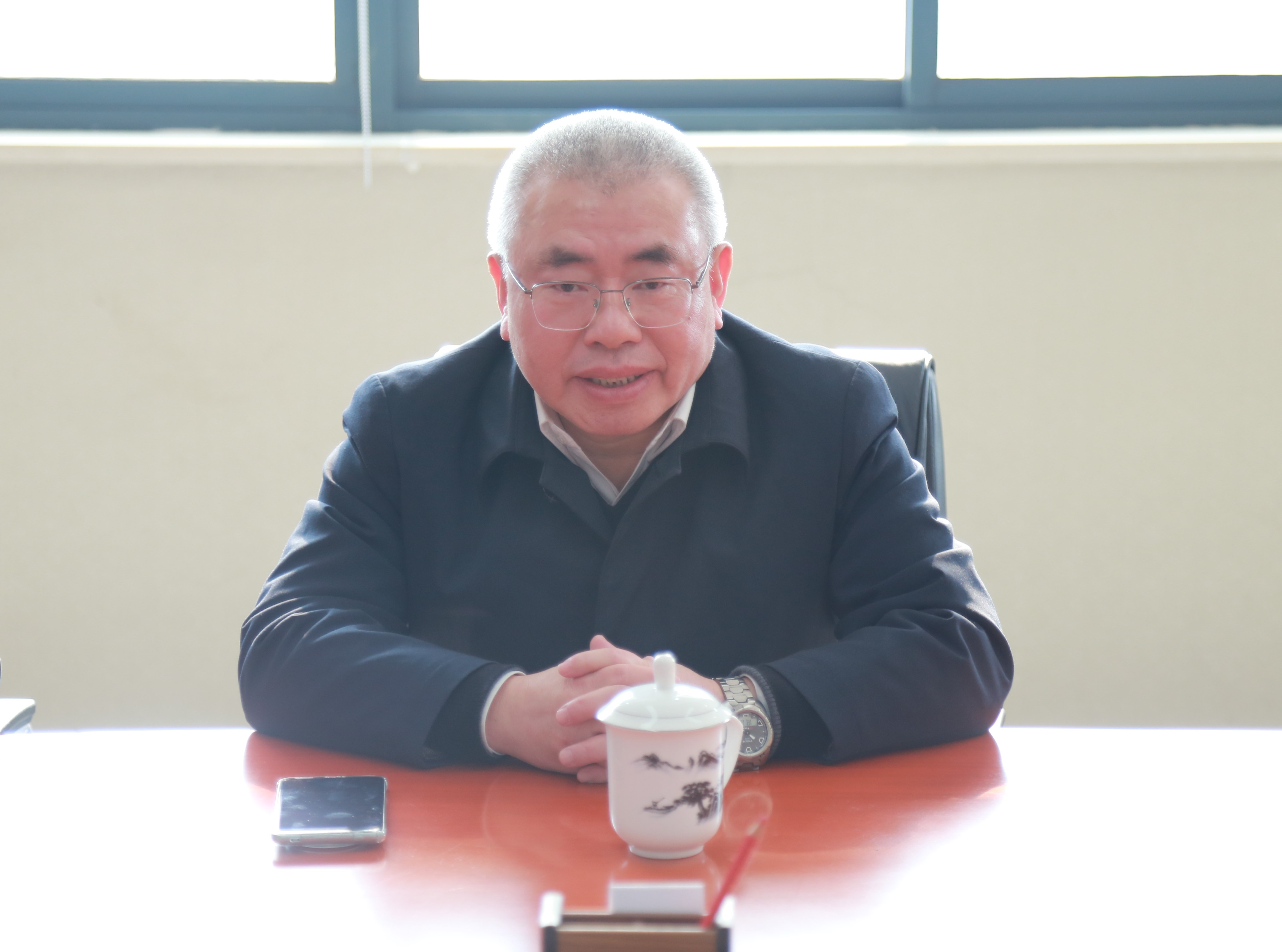 集團(tuán)公司黨委書記、董事長、總經(jīng)理?xiàng)畎矅鞴ぷ髦笇?dǎo).JPG